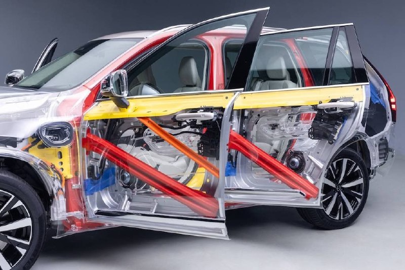 В Шанхае представили обновленный Volvo XC90 1