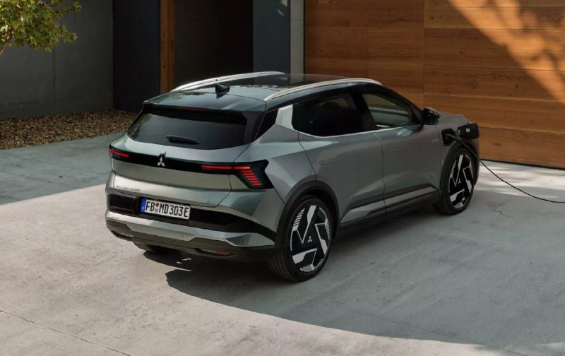 Представлен Mitsubishi Eclipse Cross второго поколения 2