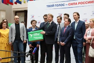 ⚡️ «Яблоко»: замечания ЦИК не влияют на регистрацию партии на выборах и легко устранимы ЦИК России вечером 6 июля провел заседание с участием руководства «Яблока», где обратил внимание партийцев на неточности и недочеты в документах, поданных для регистрац