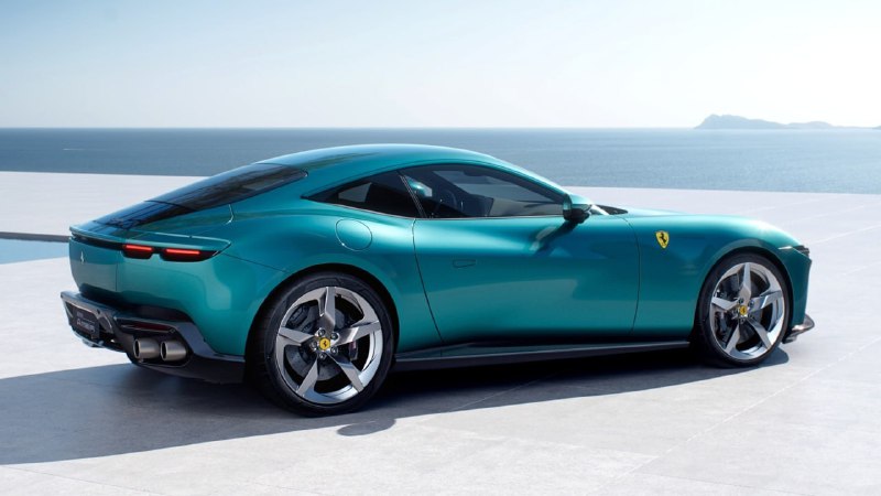 Ferrari представила гранд-турер Amalfi — преемник Roma 3