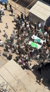 الفلسطينيون يشيعون قتلى قصف إسرائيلي في خانيونس