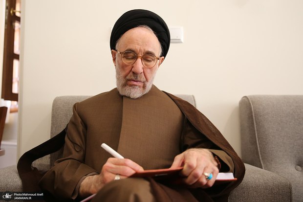 جماران: ⚫️ آیت‌الله سید حسن خمینی به غلامعلی رجایی تسلیت گفت ✍️ به گزارش جماران، یادگار امام با صدور پیامی درگذشت برادر غلامعلی 