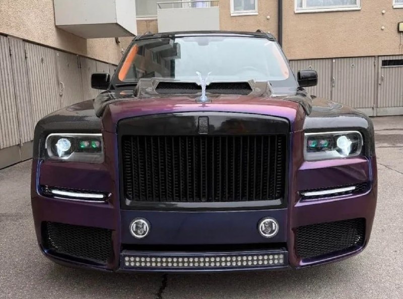 Финны превратили Range Rover Sport в копию Rolls-Royce Cullinan