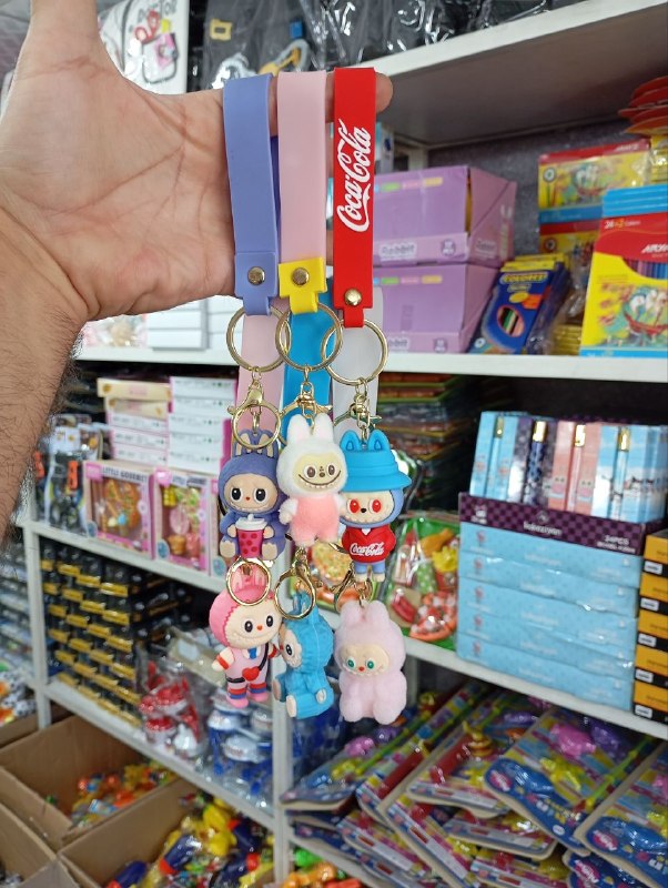 پخش عمده اسباب بازی ایرانی و خارجی ارج تویز arjtoys: 🌺جاکلیدی لبوبو🌺کیفیت عالی بزرگ🌺در طرح ها و رنگهای متنوع لبوبو🌺۷۵۰۰۰ تومان🌺جاکلیدی لبوبو🌺کیفیت عالی بزرگ🌺در طرح ها و رنگه