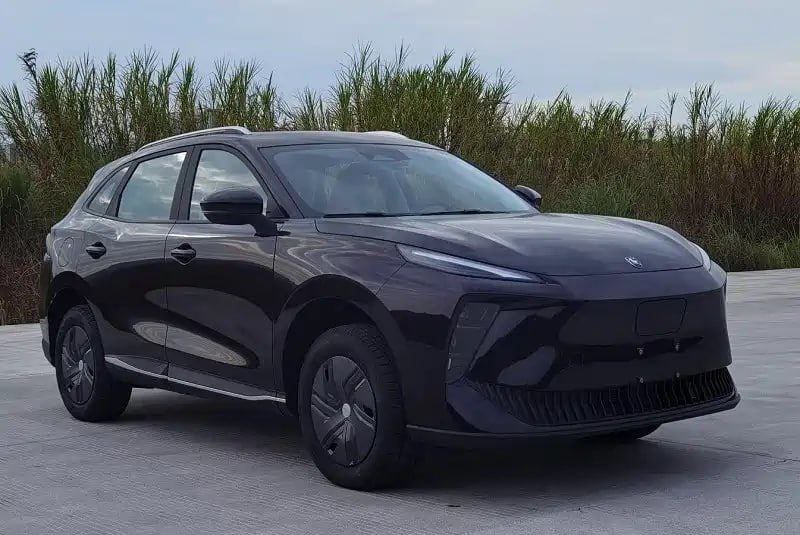 Минпром Китая опубликовал данные о новом Dongfeng Forthing X5