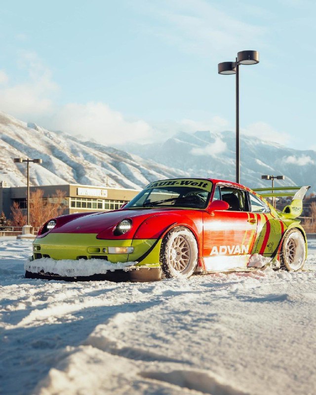 Porsche 993 RWB 6