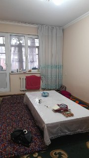 Kvartira qizlar va oilaga