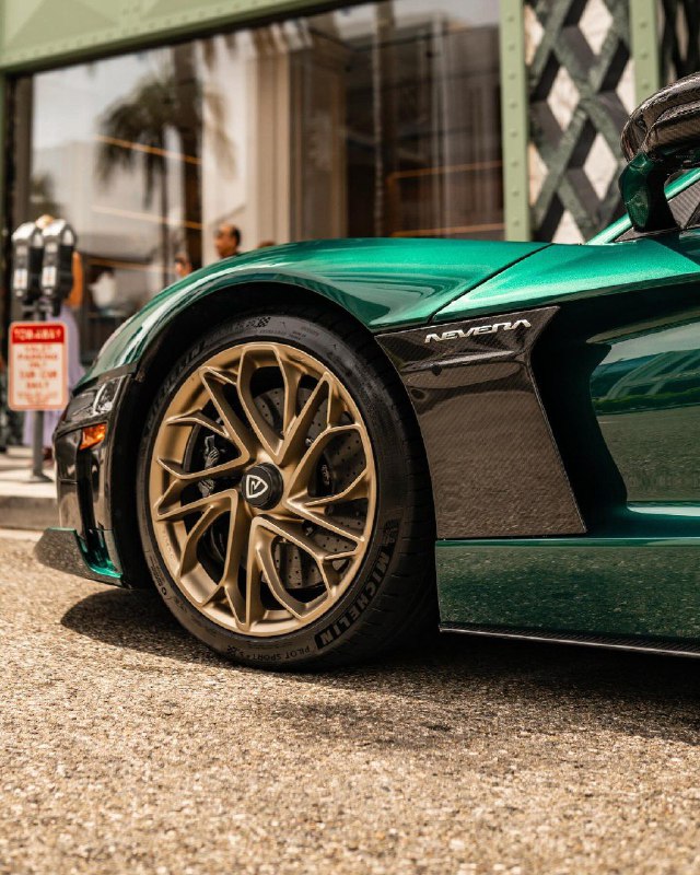 Rimac Nevera 6