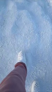 Обстановка на Камчатке.Ранее камчатский губернатор Владимир Солодов попросил российское правительство оказать региону помощь в ликвидации последствий аномальных снегопадов.