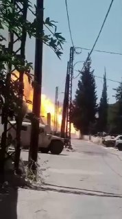 🚨הרגע שבו התפוצץ מיכל גז ליד צריף הצבא בהרמל