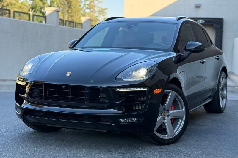 🚗💨 Porsche Macan GTS 2017 из Калифорнии – 75 000 миль и всё, что нужно для пре