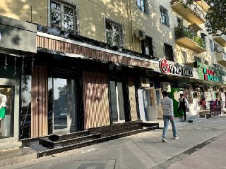 Продаётся Нежилое Помещение 85кв.м Вдоль Дороги Яккасарай рынок Аския
