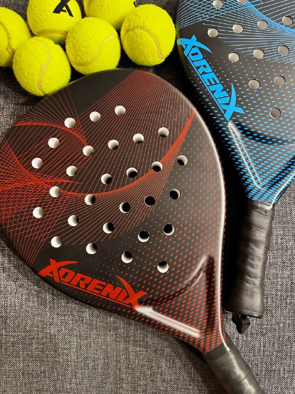 Ракетка для падел. Играли два раза, в отличном состоянии