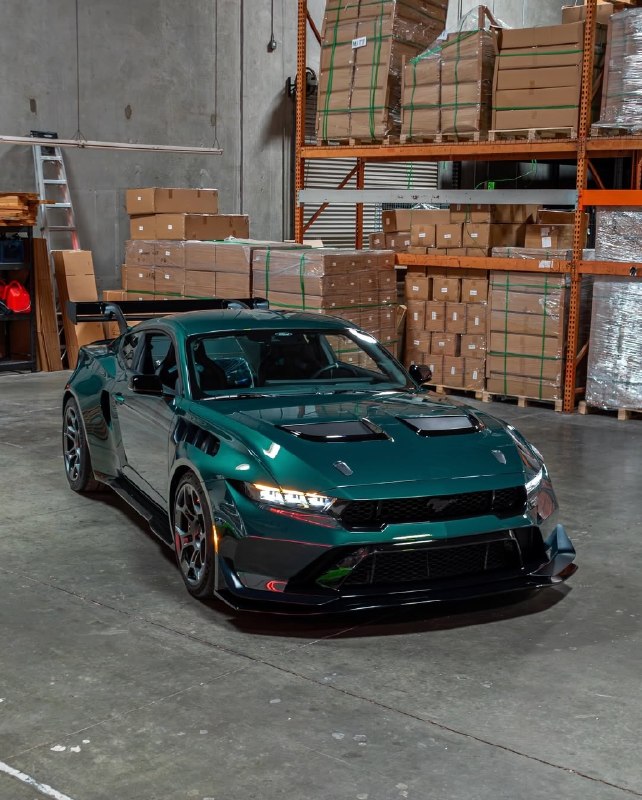 Ford Mustang GTD 2