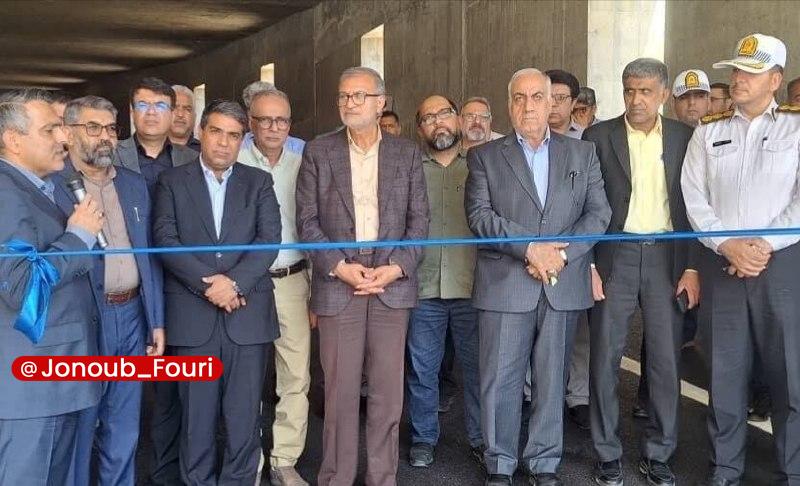 جنوب فوری: بهره‌برداری از ترانشه حاجی‌آباد با اعتبار ۵۰۰ میلیارد تومان🔹معاون هماهنگی امور عمرانی استانداری هرمزگان از بهره‌برداری ا