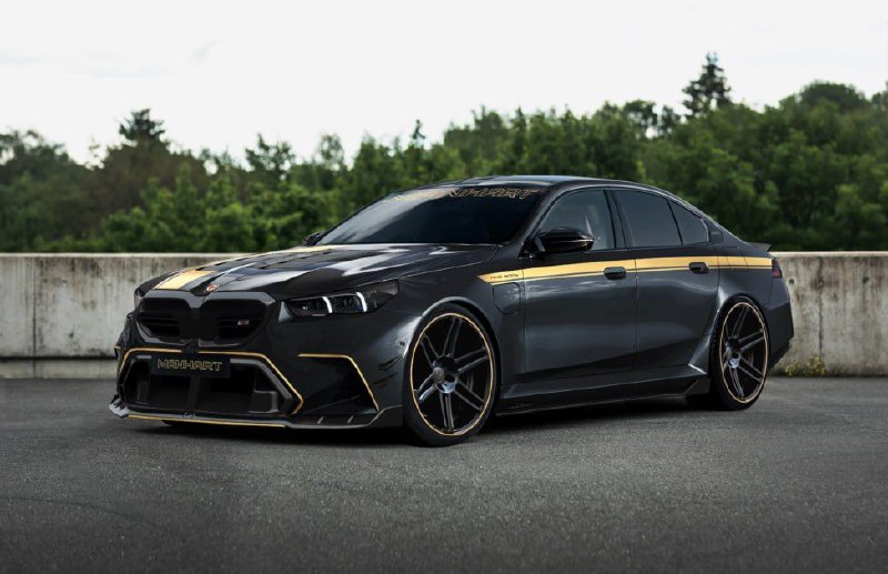 Немецкое тюнинг-ателье Manhart доработало BMW M5 2