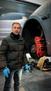 Тормозные системы Brembo на Zeekr 001https://t.me/s/sochiautoparts@sochiautopart