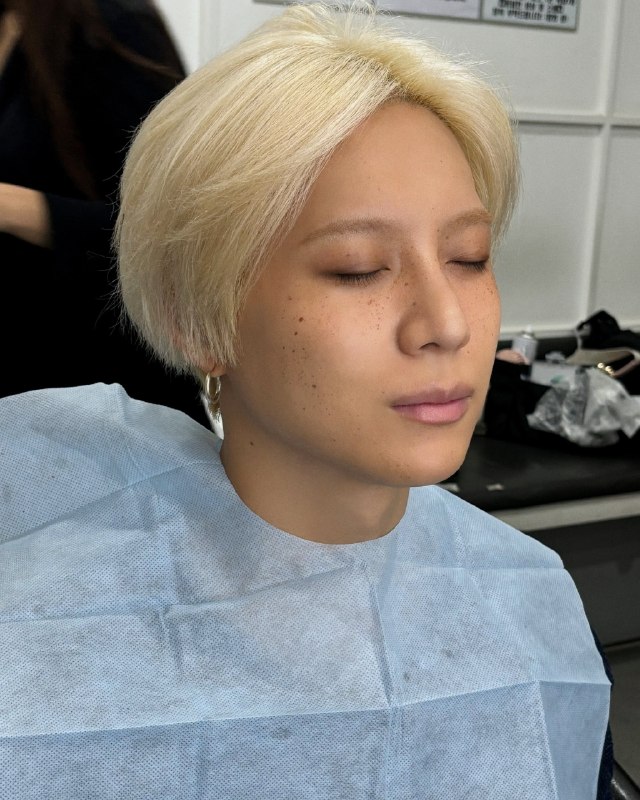 TAEMINᴀᴛɪᴏɴ❤️‍🔥: اپدیت توییتر و اینستاگرام taemin_xoalsoxپشت صحنه Music Bank📤 #TAEMupdate#Gooey ✫⊹¨ﾟ✫ ⋆ ⊹┊@Taemination┊ ⋆ ⊹¨ﾟ✫┊ ┊☆ ✯ ♡اپد