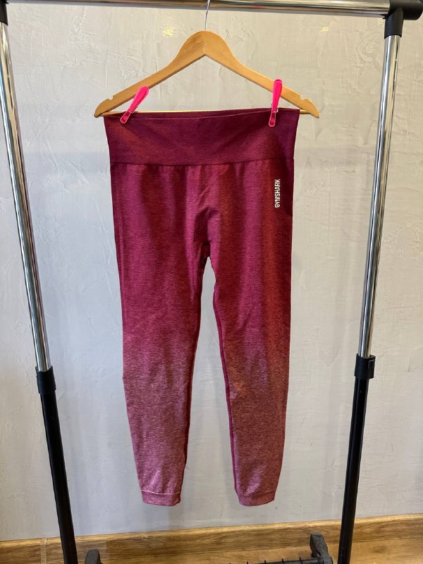 1 Женские лосины gymshark новые - размер l-xl - 40 лари