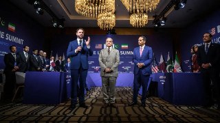 ⚡️ Иран и США заявили о «хорошем прогрессе» после первого раунда переговоров в Швейцарии. Делегация Ирана покидала зал в знак протеста из-за угроз Трампа, но переговоры продолжилаПереговоры Ирана и США в Швейцарии формально были четырехсторонними: посредни