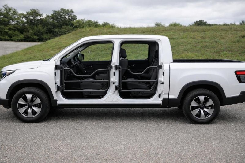 У Hyundai появилась новая идея для съемных дверей ...