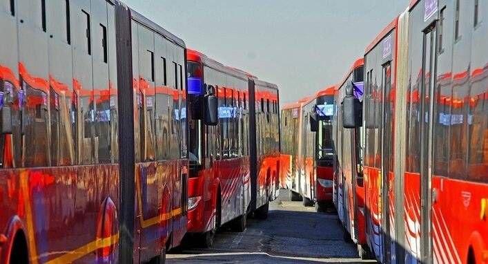 סגן התחבורה והתנועה של עיריית טהראן: צי האוטובוסים של הבירה מוכן לשירות החל מ-5 בבוקר מחר