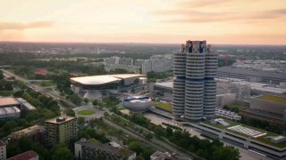 BMW M опубликовала эффектное видео в стиле «Джимханы»Модифицированный M2 (1100 л