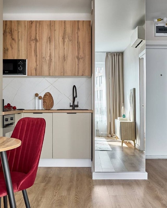 Оформление интерьера однокомнатной квартиры размером 32 кв.м с использованием ярких цветовых акцентов. МЫ В МАХ подписаться - изображение 2 - оформление, интерьера, однокомнатной