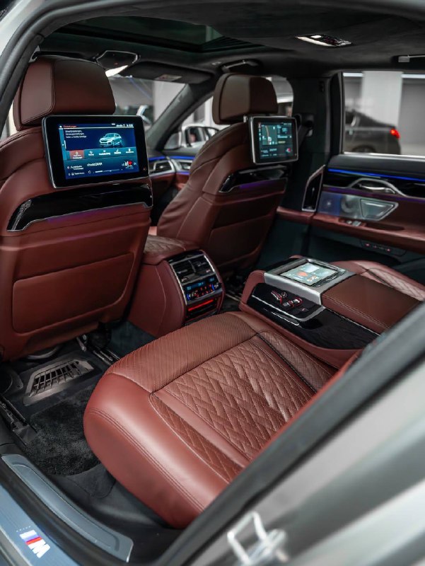BMW 7series 9