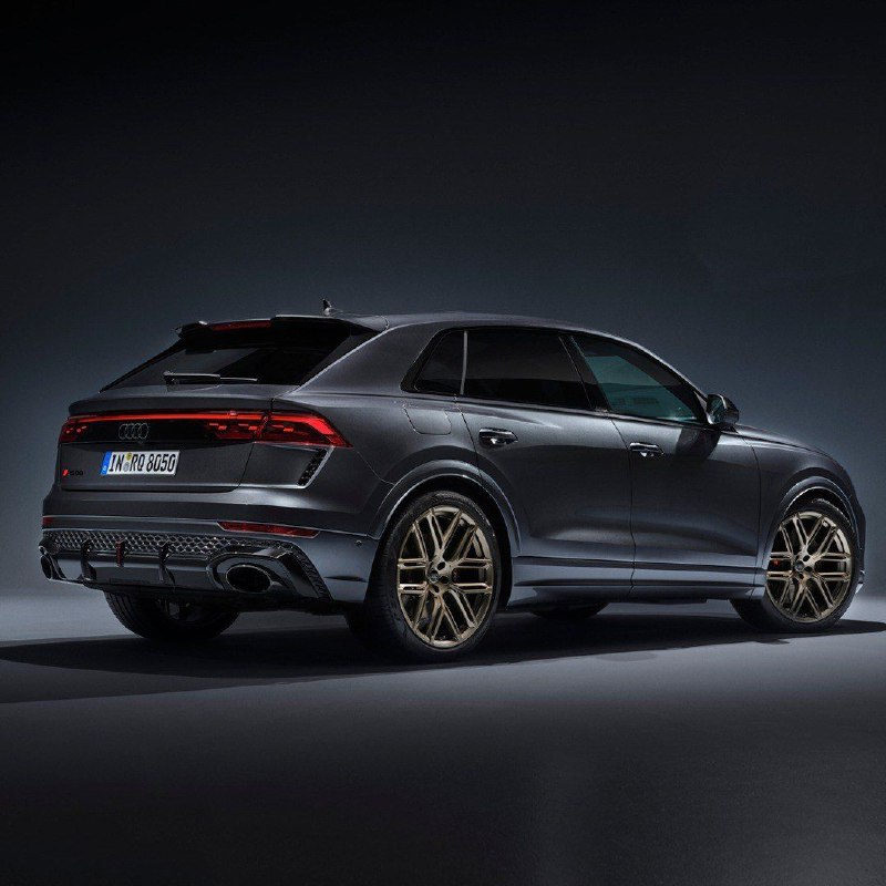 Новая Audi RS Q8 Performance 4