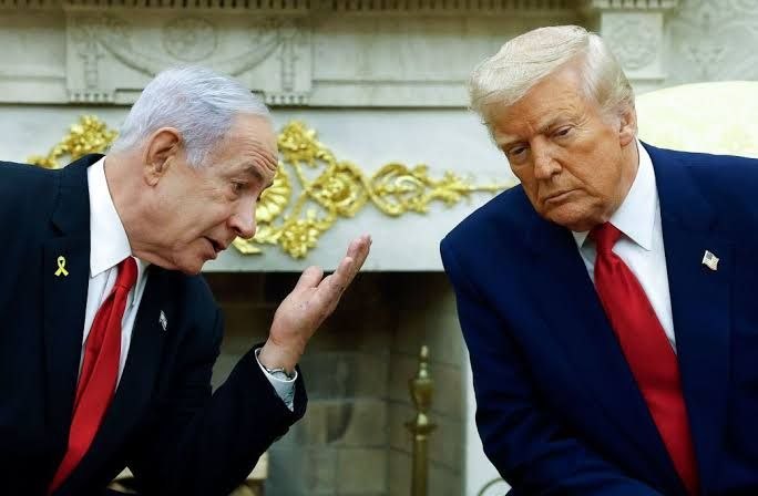 אקסיוס: נתניהו לוחץ על טראמפ לנקוט בפעולה צבאית נגד איראן ברק רביד, כתב אקסיוס, אומר כי ערב הבחירות נתניהו…