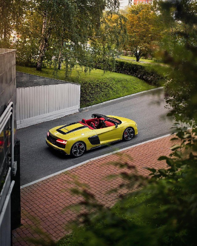 Audi R8 spyder 3