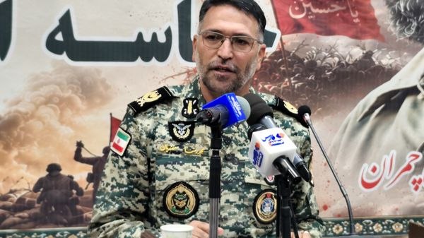 روزنامه باختر📌: هستههای مقاومت در شهر و روستا، دشمن را وادار به تغییر کرد🔹فرمانده تیپ ۳۵ نیروی مخصوص واکنش سریع فراجا استان کرمانشاه: ش
