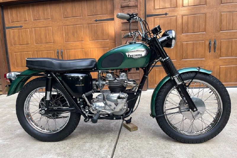 Сегодня мы хотим поговорить о настоящем раритетном красавце — мотоцикле Triumph