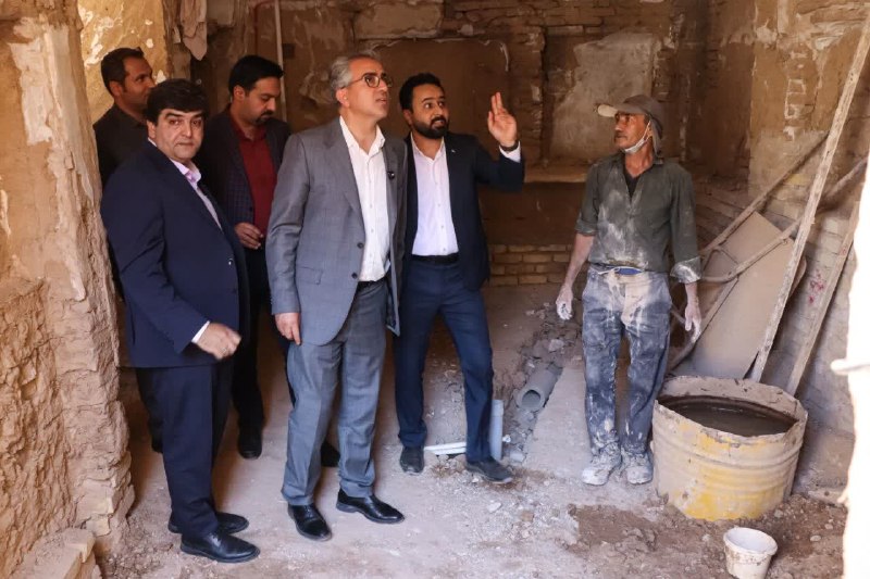 اخبار استان يزد: ✅ روند مرمت و احیای خانه تاریخی ابومحمدی اردکان بررسی شدمعاون هماهنگی امور اقتصادی و گردشگری استانداری یزد به همراه جمعی
