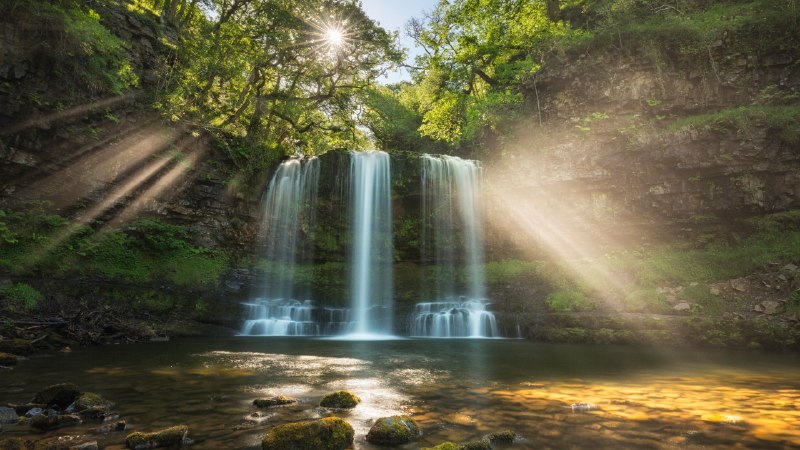 Veil of lightSgwd yr Eira waterfall, Bannau Brycheiniog National Park, Wales (© Guy Edwardes/Nature Picture Library)
