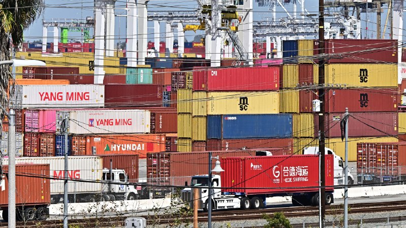 The U.S. economy shrinks as Trump's tariffs spark recession fears