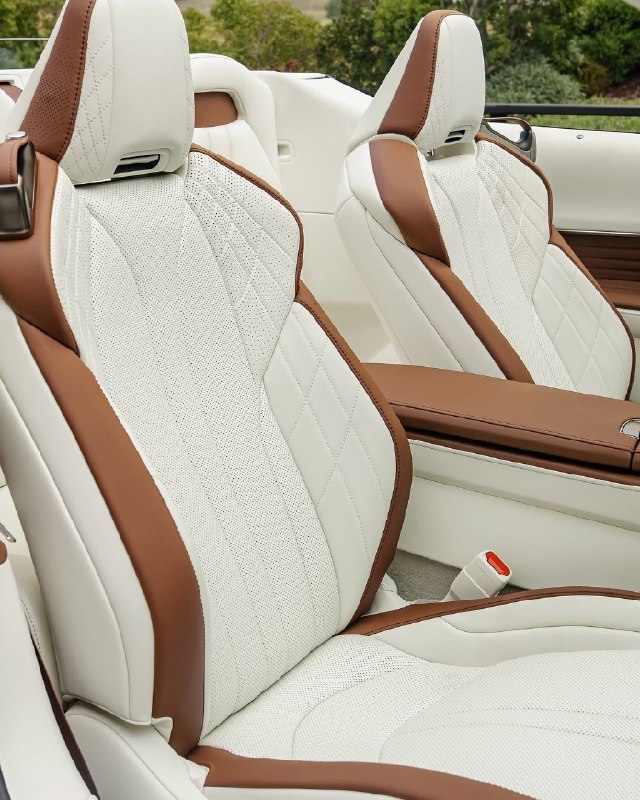 Кабриолет Lexus LC 500 Inspiration Series 5.0L V8 2026 8