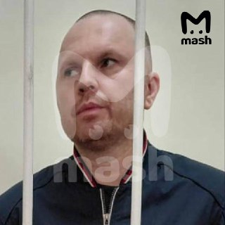 Российского журналиста около года пытают в киргизском СИЗО — спецы требуют от него сознаться в вербовке граждан страны в ряды ВС РФ. Сам он считает дело сфабрикованным — говорит, задержание спланировали британские разведчики из MI6.40-летний африканист и п