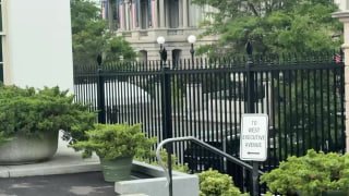🌐  Встреча Зеленского и Трампа, аномальные паводки в Тюмени, задержание кандидата в мундепы Москвы. Что еще произошло к 17:30 мск:🔹 Международная политика. Владимир Зеленский прибыл в Белый дом на встречу с Дональдом Трампом. Мероприятие проходит в закрыто