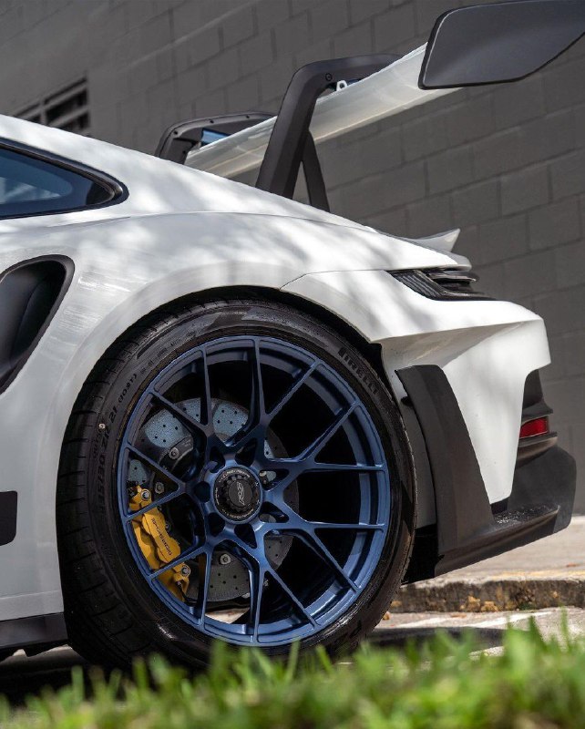 911 GT3 RS 4