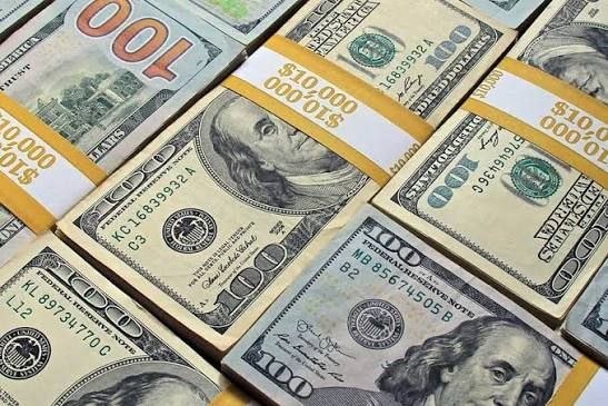 کیوسک خبر: 🔴 جهش ۶ هزار تومانی دلار؛ اسکناس آمریکایی به ۱۹۷ هزار تومان رسید🔸 قیمت دلار امروز یکشنبه ۱ شهریور ۱۴۰۵ با ادامه روند صعو