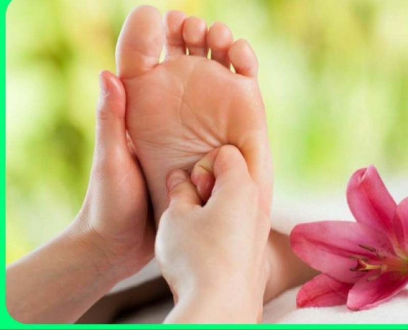 مَذهَبـے ها عاشِقـ‌ تَرند: 🔰ماساژ پا و سکته قلبی:آیا میدانید ماساژ دادن پا از سکته ی قلبی پیشگیری میکند؟ماساژ پا قبل از خواب به کاهش استرس و ایجاد 