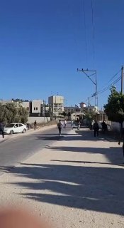 דחוף: צעירים התאספו להתעמת עם התקפת המתנחלים על הכפר סרה, מדרום-מערב לשכם.