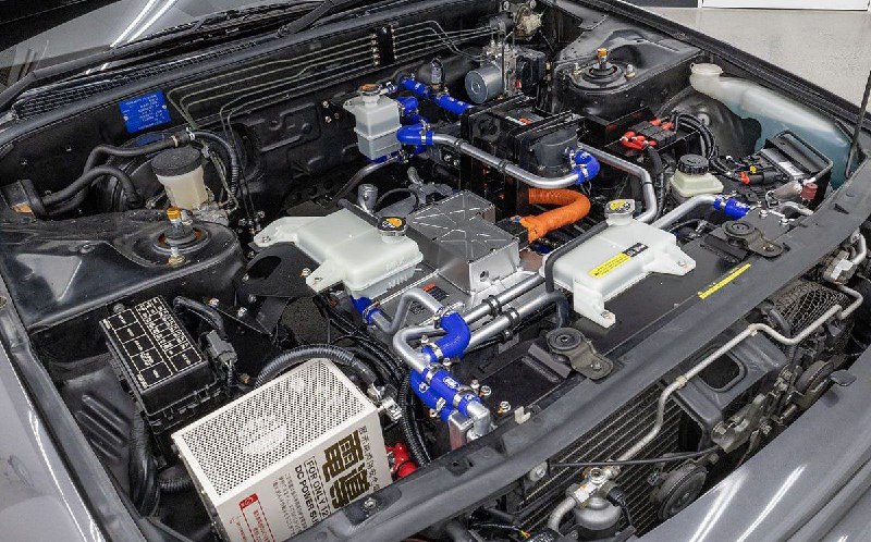 Nissan показал электрический Skyline GT-R поколения R32 6