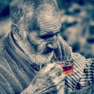 💙کانال به عشق پدر💙: همیشه چشمیکه قشنگه پاک نیستولی چشمی که پاکه همیشه قشنگهپاکترین نگاه هامال پاکترین چشم هاستو پاک ترین چشم هامال پاک ترین