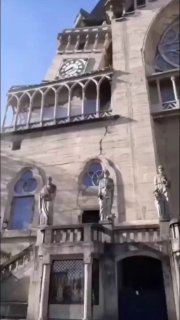 בזיליקת הקתדרלה של גבירתנו של המחרוזת בת כמעט 100 שנים במניזאלס, קולומביה, נפגעה קשות ברעידת אדמה חזקה.