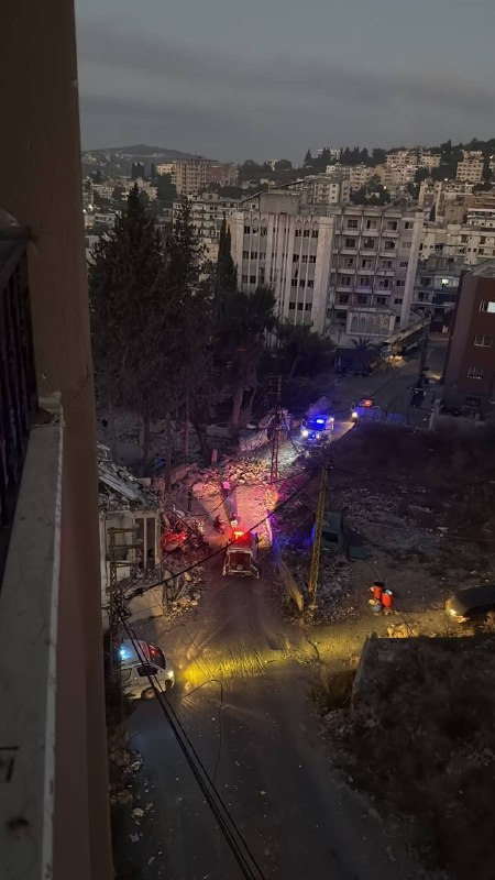 طيران إسرائيلي يقصف عماراً سكنياً في النبطية جنوب لبنان