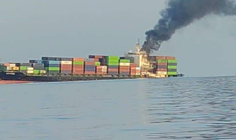 📷 Photos from the moment the container ship collided with Bamin on the way to the Strait of Hormuz in Yemen