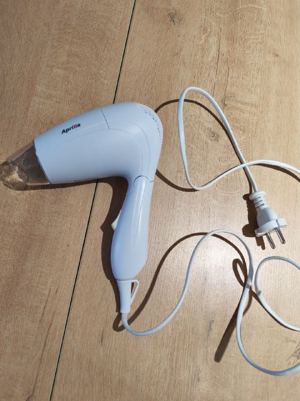 ✅Фен Aprila AHD, 2103. Мощность 1000 Вт, 2  режима скорости, защита от перегрева, складная ручка. Пр — фото 1